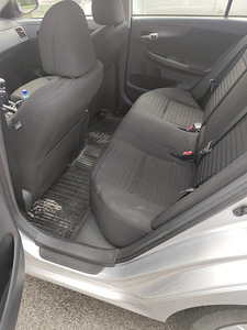 Toyota Corolla (2 фото из 5)