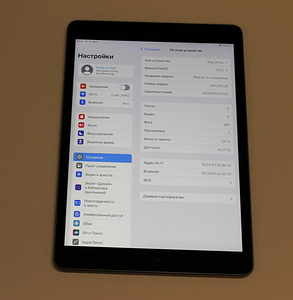 Планшет Apple IPad (8 gen) 32GB + чехол (6 фото из 7)