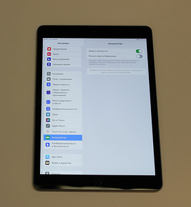 Планшет Apple IPad (8 gen) 32GB + чехол (7 фото из 7)