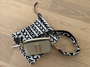 Marc Jacobs Snapshot bag 100% originaal (6 foto / 7)