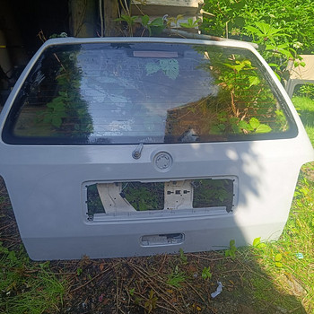 Volkswagen golf 4 Tagaluuk