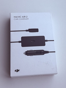 DJI Mavic Air 2 Car Charger (1 foto / 4)