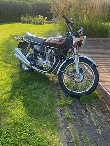 Mootorratas HONDA CB500, 1977 (3 фото из 5)