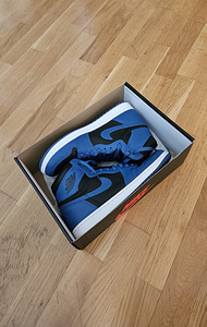 Nike Jordan 1 High OG Dark Marina Blue ketsid (4 foto / 6)