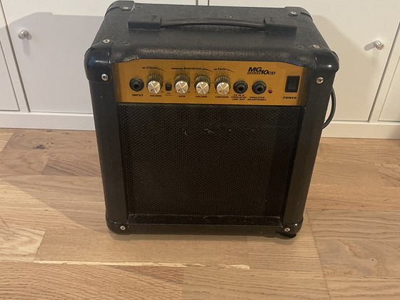 Marshall Mg10 CD