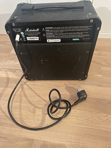 Marshall Mg10 CD (2 foto / 2)
