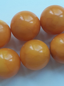AMBER (7 фото из 8)