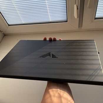 HP Ryzen 5 RTX4060 32GB 512SSD 144HZ