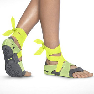 Nike Yoga Shoes Studio Wrap (1 foto / 4)