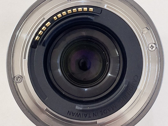 Canon lens RF16mm F2.8 STM