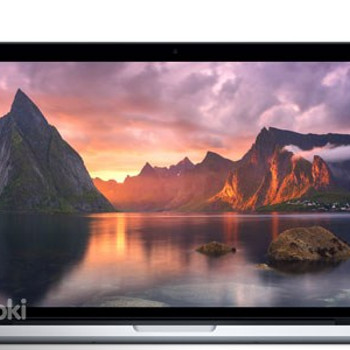 Ноутбук Apple Mackbook Pro 13 2015 + зарядка