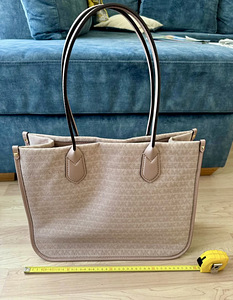 Kott Michael Kors (5 foto / 7)
