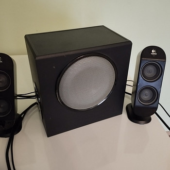 Stereokõlarid + subwoofer - Logitech X-230