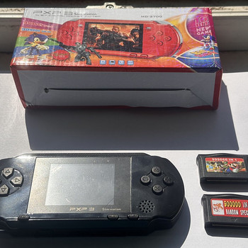 PXP3 slim station - handheld console