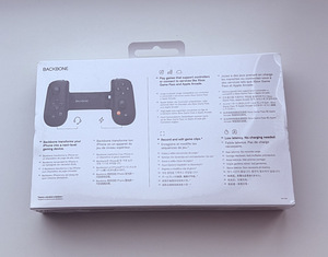 Backbone One Lightning (2nd gen) , Black (2 фото из 3)