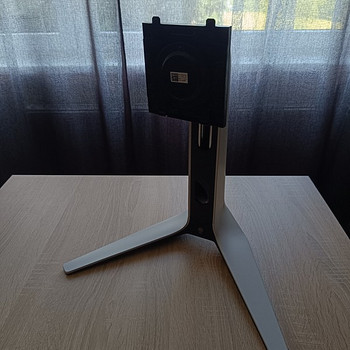 Monitori Jalg / Kinnitus / Alus