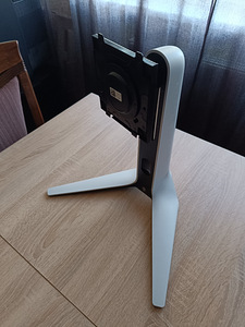 Monitori Jalg / Kinnitus / Alus (6 foto / 6)
