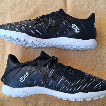 PUMA Future Play TT jalgpallijalatsid