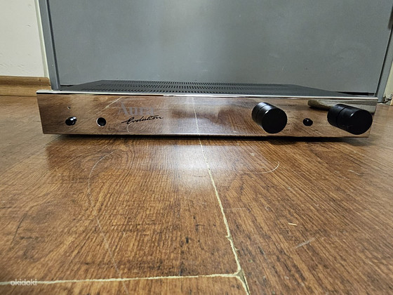 Aura VA100 Evolution B&W HiFi võimendi