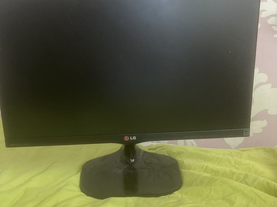 Монитор lg