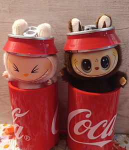 Labubu Coca-cola Pehme mänguasi (2 foto / 2)