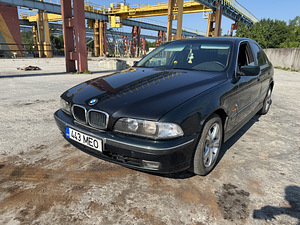 BMW e39 520i (1 фото из 6)