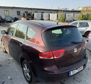 SEAT ALTEA XL 1,9D 77 КВт (4 фото из 10)