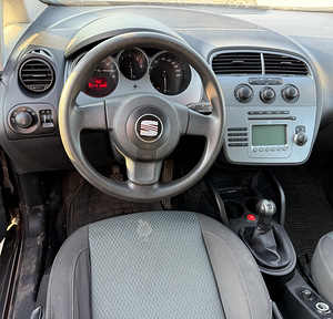 SEAT ALTEA XL 1,9D 77 КВт (10 фото из 10)