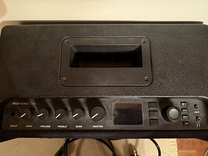 Mustang gt40 amplifier Fender (2 foto / 3)