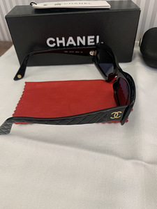 Chanel vintage päikeseprillid (2 foto / 7)