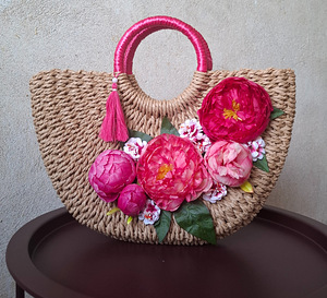 Boho-stiilis pojengidega raffiakott | Punutud suvekott | (1 foto / 6)