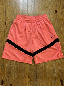 Uued Nike Dri-Fit meeste lühikesed püksid (2 foto / 5)
