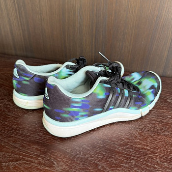 Кроссовки Adidas для тренировок