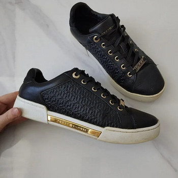 Tommy Hilfiger tossud. Suurus 38.