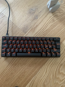 Kasutatud Steelseries apex 9 mini (2 фото из 7)