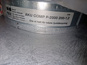Müün õhu rekuperaatorit ja ventilatsioonitorusid (2 foto / 2)