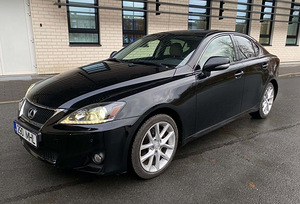Lexus IS250 2012 (1 фото из 9)
