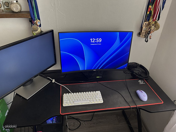 Gaming table