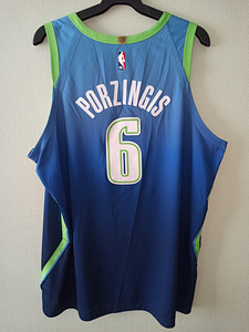 NBA Аутентичная Nike Dallas Mavericks City Джерси Порзингис 52 (3 фото из 10)