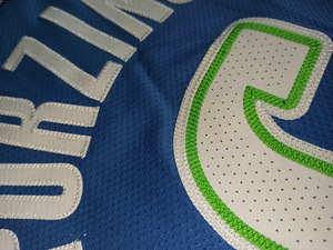 NBA Аутентичная Nike Dallas Mavericks City Джерси Порзингис 52 (6 фото из 10)