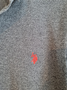 Футболка поло оригинальная U. S. Polo Assn размер S (3 фото из 3)