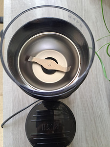 Müüa Delonghi käpaga espressomasin ja kohviveski. (7 foto / 7)