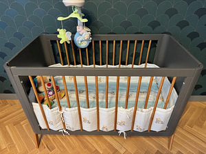 Комплект детской кроватки Troll Torsten + Fisher Price (2 фото из 5)