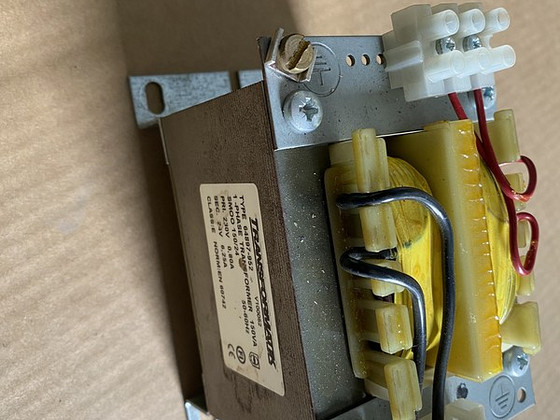 Понижающий трансформатор 230VAC/24VАС 6.25A 150VA