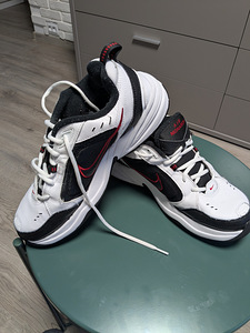 Nike Air Monarch IV White Black Red (4 фото из 5)