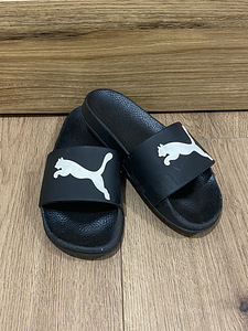 Шлепанцы Puma размер 34 (1 фото из 3)