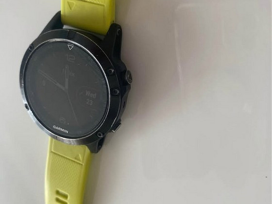 Garmin Fenix 5
