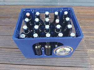 20 x 0,5 l keraamilise korgiga pudelit + kast (4 foto / 6)
