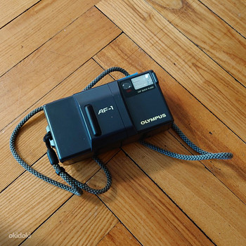 Olympus AF-1