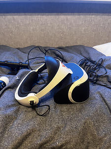 Playstation VR + контроллеры (4 фото из 10)
